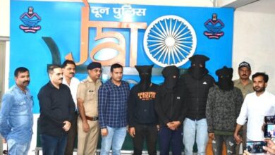 ऋषिकेश में खुलेआम दादागिरी दिखा हवाई फायरिंग करने वाले पुलिस की गिरफ्त में