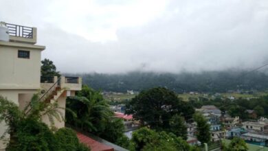 उत्तराखंड में मौसम ने बदली करवट, पहाड़ से लेकर मैदान तक छाए बादल, 7 जिलों में अलर्ट जारी 