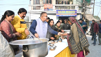 Cabinet Minister Ganesh Joshi participated in the program organized on Makar Sankranti and distributed Khichdi as Prasad to the people.
