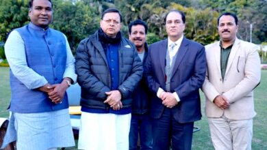 Representatives of the trade union under the leadership of BJP Mahanagar president Siddharth Umesh Aggarwal met Chief Minister Dhami
