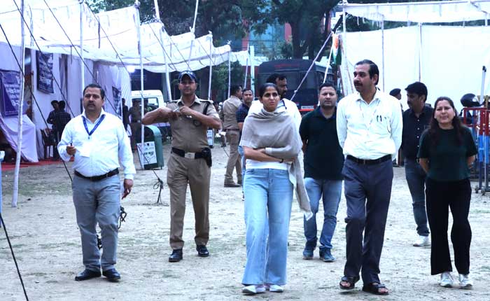 District Election Officer, Dehradun, Mrs. Sonika inspected the postal polling centers and observed the voting operations conducted at the centers