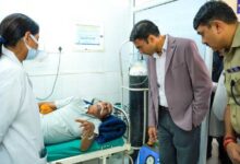 District Magistrate Savin Bansal inspected the Sub District Hospital Mussoorie and saw the arrangements.