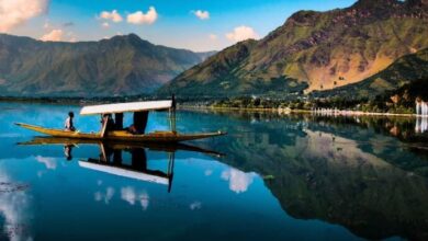 जम्मू-कश्मीर में आतंकी हमले के बाद सुरक्षा सख्त, 48 पर्यटन स्थल अस्थायी रूप से बंद