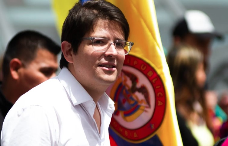 कोलंबिया में राष्ट्रपति पद के प्रमुख दावेदार मिगुएल उरीबे पर जानलेवा हमला, देश में छाया राजनीतिक संकट