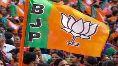 भाजपा ने विपक्ष पर कसा तंज : ‘जो लोकतंत्र लिख नहीं सकते, वे सिखाने चले हैं’