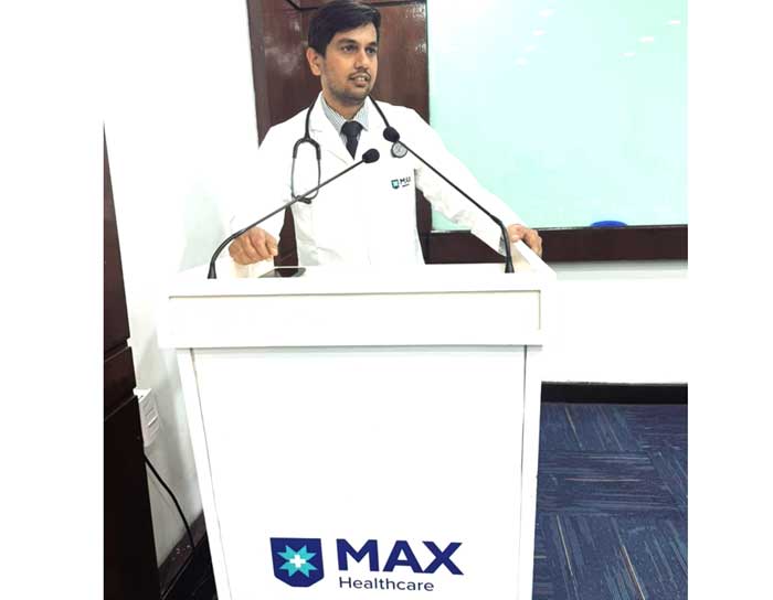 मैक्स अस्पताल देहरादून के डॉक्टर्स ने एडवांस्ड प्रिसीजन कैंसर ट्रीटमेंट क बारे में किया जागरूक