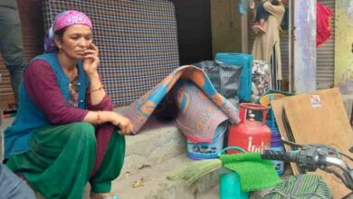 नंदानगर का बैंड बाजार भूधंसाव की चपेट में, कई मकान ध्वस्त – 34 परिवार शिफ्ट