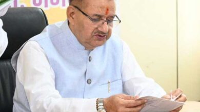 रेशम कीट बीज उत्पादन में आत्मनिर्भर बना उत्तराखण्ड : कृषि मंत्री गणेश जोशी