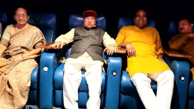 भाजपा देहरादून महानगर द्वारा प्रधानमंत्री नरेंद्र मोदी के प्रेरणादायक जीवन पर आधारित एक डॉक्यूमेंट्री फिल्म का किया गया विशेष प्रदर्शन