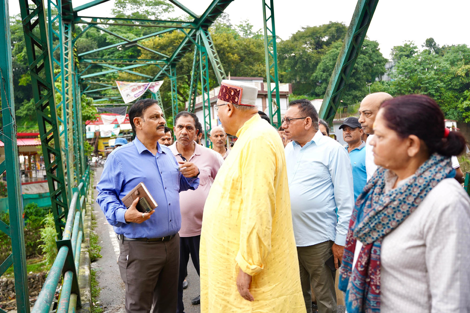 महाराज ने आपदा प्रभावित कार्यों का किया स्थलीय निरीक्षण
