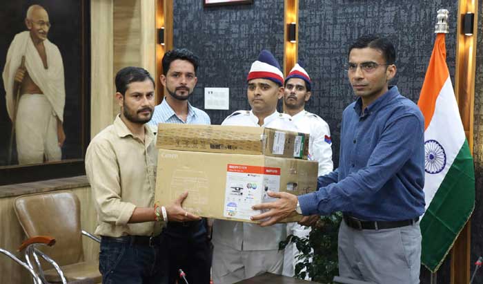 जिलाधिकारी सविन बंसल की पहल, स्वान के कॉप्स होंगे आधुनिक