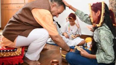 कैबिनेट मंत्री गणेश जोशी ने अष्टमी पर किया कन्या पूजन, प्रदेशवासियों की सुख-समृद्धि की कामना