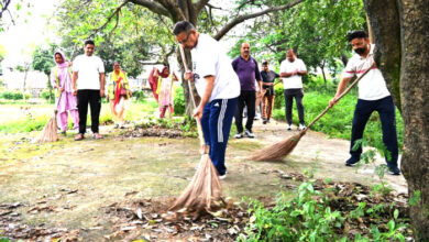 सेवा पखवाड़ा : कैबिनेट मंत्री गणेश जोशी ने श्रीदेव सुमन नगर मंडल द्वारा आयोजित स्वच्छता अभियान कार्यक्रम में किया प्रतिभाग