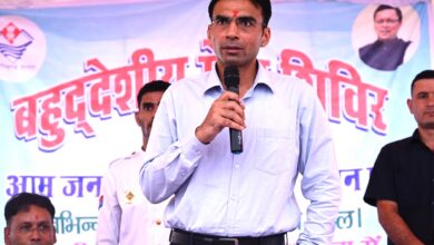 जिलाधिकारी सविन बंसल ने दूरस्थ क्षेत्र नागथात में बहुउद्देशीय शिविर लगाकर सुनी जन समस्यायें