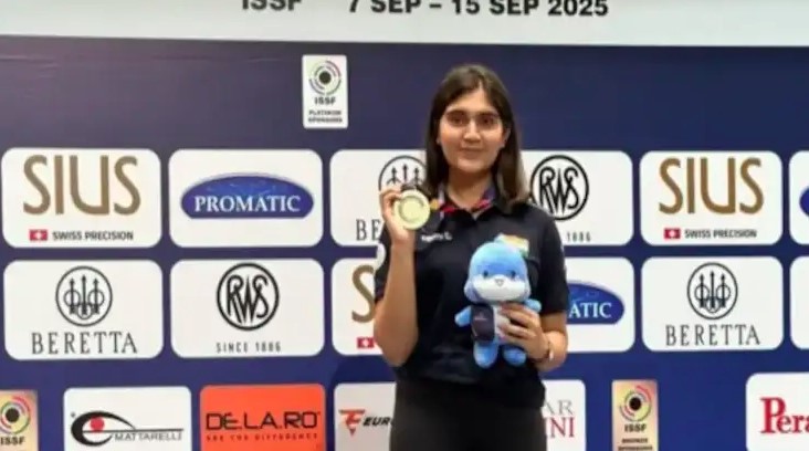ईशा सिंह ने आईएसएसएफ विश्व कप में रचा इतिहास, 10 मीटर एयर पिस्टल में जीता स्वर्ण