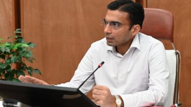 जिलाधिकारी सविन बंसल ने आपदा और पुनर्स्थापना कार्यों की उच्च स्तरीय समीक्षा बैठक की