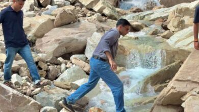 आपदा क्षेत्र फुलेत पहुँचे जिलाधिकारी सविन बंसल, पैदल तय किया 12 किमी. दुर्गम रास्ता