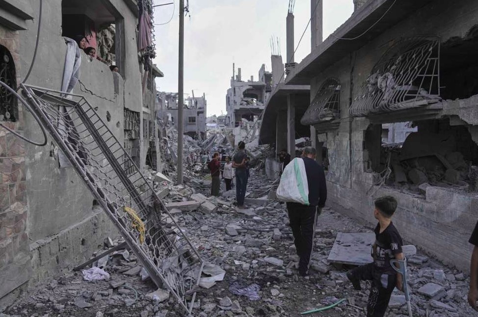 गाजा में इस्राइली हमलों से 38 लोगों की मौत