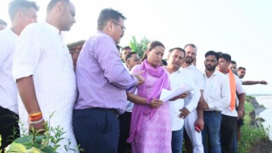 कैबिनेट मंत्री रेखा आर्या ने किया आपदाग्रस्त क्षेत्र का निरीक्षण