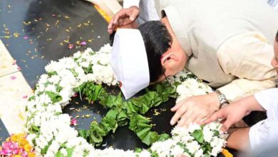 रामपुर तिराहा शहीदों को मुख्यमंत्री पुष्कर सिंह धामी ने दी श्रद्धांजलि