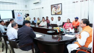 मुख्यमंत्री धामी ने 10 हजार श्रमिकों को ₹ 11.50 करोड़ की सहायता राशि ट्रांसफर की