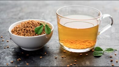 मेथी का पानी हर रोज सुबह खाली पेट पीने से आपके शरीर में होंगे ये सकारात्मक बदलाव