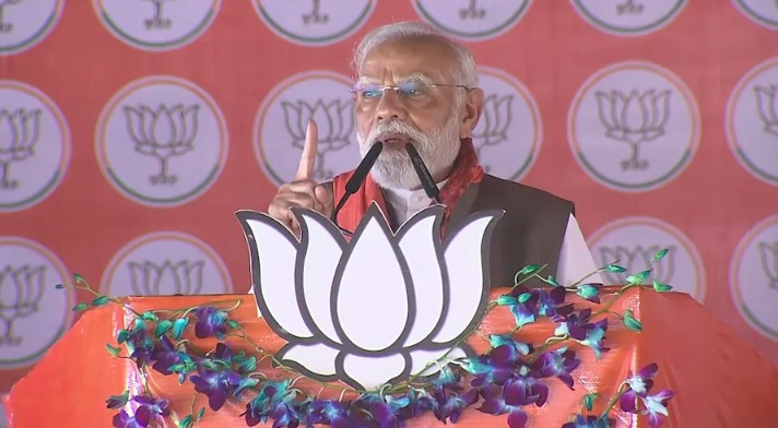 प्रधानमंत्री मोदी का विपक्ष पर तीखा वार, कहा : “छठी मैय्या का अपमान करने वालों को बिहार कभी माफ नहीं करेगा”