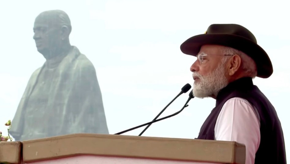 सरदार पटेल के आदर्शों पर चलना ही सच्ची श्रद्धांजलि : प्रधानमंत्री मोदी