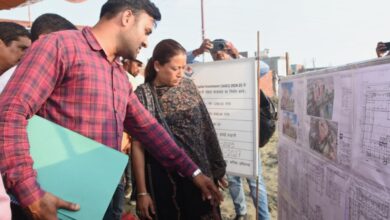 मंत्री रेखा आर्या ने रूद्रपुर में निर्माणाधीन कामकाजी महिला छात्रावास के निर्माण कार्य का किया निरीक्षण