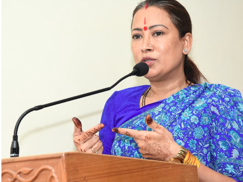 स्वदेशी की नींव पर ही बनेगा विकसित भारत : रेखा आर्या