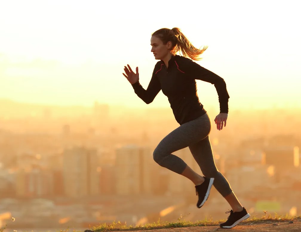 क्या अत्यधिक रनिंग करने से बढ़ सकता है कोलन कैंसर का रिस्क ? जानिए क्या कहते हैं एक्सपर्ट्स