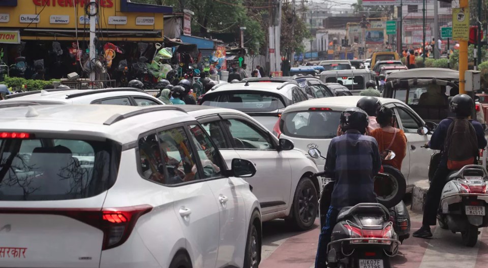 त्यौहार के दौरान सुविधाजनक आवाजाही और जाम से बचाव के लिए प्रशासन ने तैयार किया नया ट्रैफिक प्लान