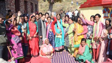 विकास कार्य सरकार की पहली प्रतिबद्धता : रेखा आर्या