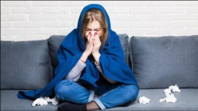 सर्दियों में जुकाम से तुरंत राहत : तुलसी-अजवाइन की भाप है सबसे असरदार उपाय