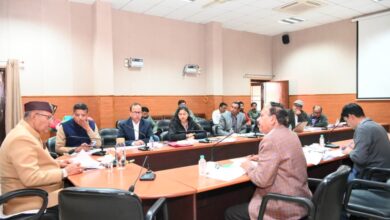 योजनाओं को गाँवों तक पहुँचाने के लिए कार्यशालाओं का आयोजन करें अधिकारी : गणेश जोशी