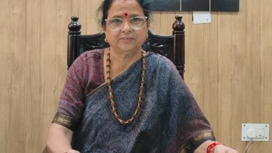 पति द्वारा पत्नी पर जघन्य व अमानवीय अत्याचार, महिला आयोग ने लिया संज्ञान – कड़ी कार्रवाई के दिए निर्देश