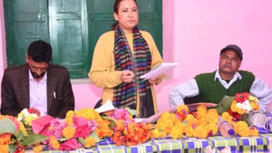 विकास कार्यों में प्रदेश सरकार पीछे नहीं रहेगी : रेखा आर्या