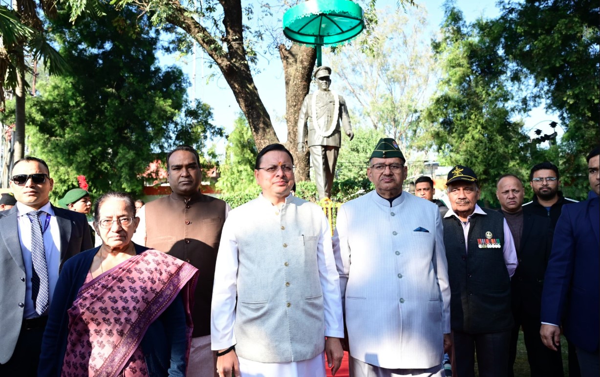 सीडीएस जनरल बिपिन रावत की चौथी पुण्यतिथि पर सीएम धामी ने अर्पित की श्रद्धांजलि