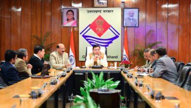 जंगली जानवरों के खतरे वाले क्षेत्रों में बच्चों के लिए एस्कॉर्ट की व्यवस्था की जाए : मुख्यमंत्री धामी