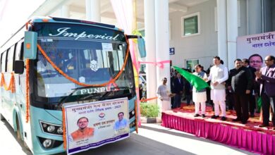 सीएम धामी ने हाईस्कूल के 240 टॉपर्स को “भारत दर्शन शैक्षिक भ्रमण” के लिए किया रवाना