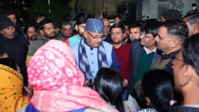 उपनल कर्मचारी महासंघ के पदाधिकारियों ने सैनिक कल्याण मंत्री गणेश जोशी से की मुलाकात