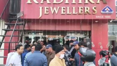 चोरों ने महंगे किराए का लालच देकर ली दुकान, फिर बगल की ज्वैलरी शॉप से उडाये लाखों के जेवरात