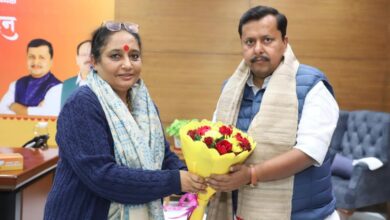 विधानसभा अध्यक्ष ऋतु खण्डूडी ने भाजपा के नव नियुक्त राष्ट्रीय कार्यकारी अध्यक्ष नितिन नवीन से की शिष्टाचार भेंट