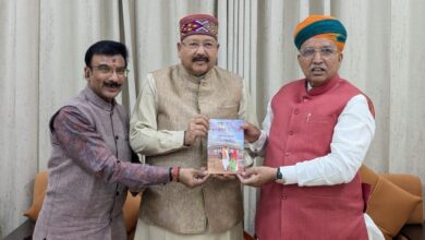 महाराज ने केन्द्रीय मंत्री अर्जुन राम मेघवाल से की शिष्टाचार भेंट