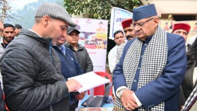 जन-जन की सरकार, जन-जन के द्वार- उत्तरकाशी में कैबिनेट मंत्री गणेश जोशी ने सुनीं जन समस्याएं