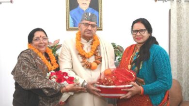 घुघुतिया त्यार व मकर संक्रांति पर कुर्मांचल परिषद के सदस्यों ने गणेश जोशी को दी शुभकामनाएं