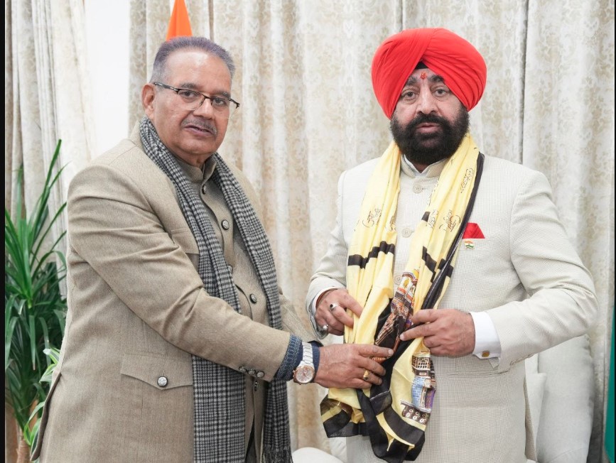 कैबिनेट मंत्री गणेश जोशी ने राज्यपाल से की शिष्टाचार भेंट, नववर्ष 2026 की दी शुभकामनायें