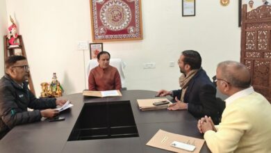 डॉ. धन सिंह रावत ने नाबार्ड अधिकारियों के साथ की समीक्षा बैठक