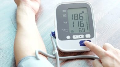 गलत खानपान और मानसिक तनाव बन रहे हाई ब्लड प्रेशर की बड़ी वजह, समय रहते हो जाएं सावधान