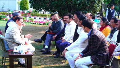 मुख्यमंत्री धामी का बड़ा फैसला, सरकारी कर्मचारियों की सुरक्षा के लिए बनेगी एसओपी